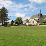 Historique Au Bord De L'eau, Angers, 2 Ch., Confort, Proche Commodites Et Loisirs - Fr-1-622-15 * Bouchemaine