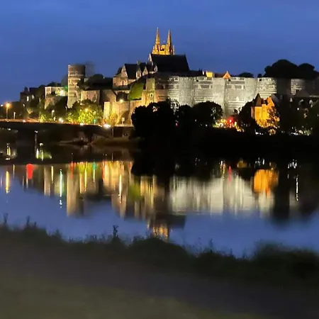Semesterbostad Historique Au Bord De L'eau, Angers, 2 Ch., Confort, Proche Commodites Et Loisirs - Fr-1-622-15 Bouchemaine