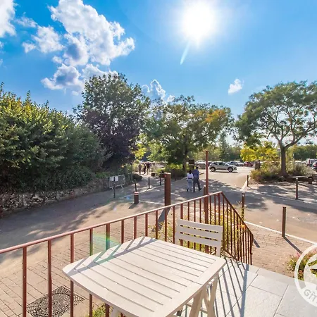 Historique Au Bord De L'eau, Angers, 2 Ch., Confort, Proche Commodites Et Loisirs - Fr-1-622-15 Bouchemaine