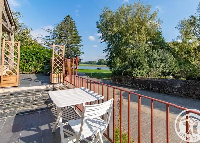 Historique Au Bord De L'eau, Angers, 2 Ch., Confort, Proche Commodités Et Loisirs - Fr-1-622-15