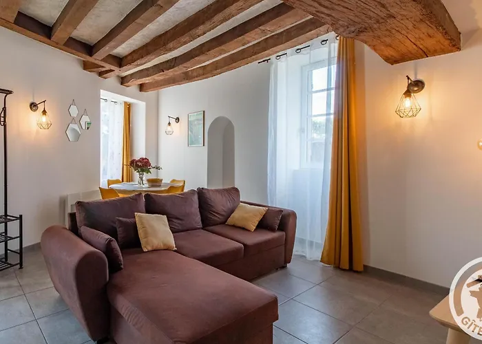 Historique Au Bord De L'eau, Angers, 2 Ch., Confort, Proche Commodités Et Loisirs - Fr-1-622-15 * Bouchemaine